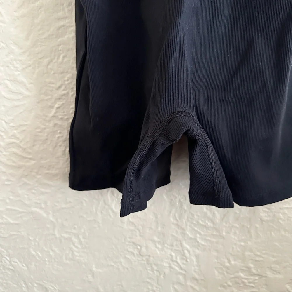 Aritzia TNA Black Ribbed Seamless Active Romper XL